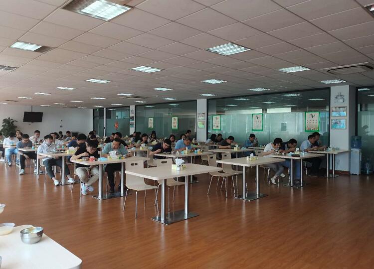 國安計員工用餐圖片