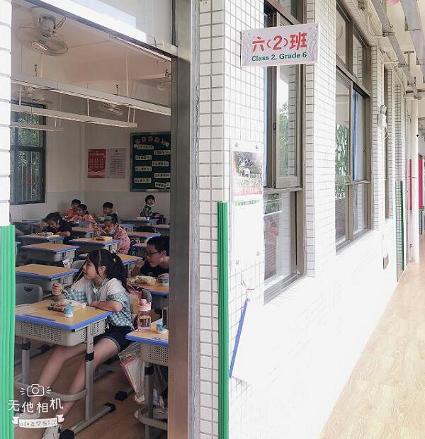 番禺石樓鎮聯圍小學配餐圖片